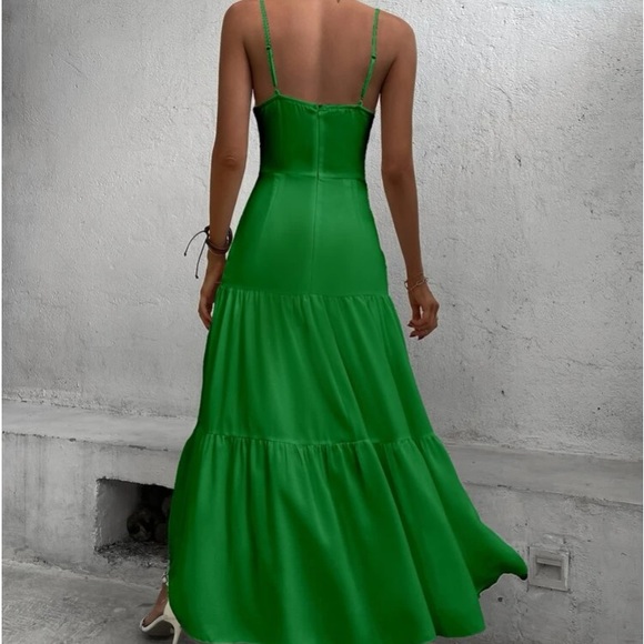 Boho green cutout cami maxi dress - Picture 4 of 7